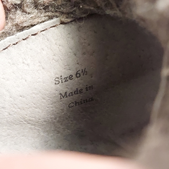 Dolce Vita Dark Gray Ankle Boots Faux Wool Lining Women's 6.5 - Picture 4 of 10